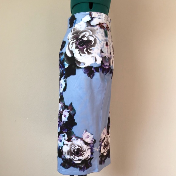 SOLDStunning vintage floral skirt sz S - Picture 4 of 8